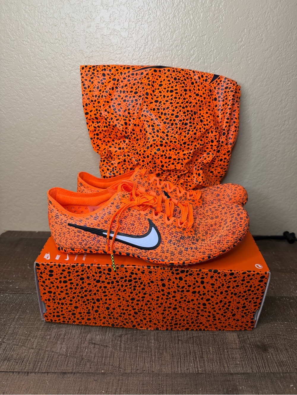 Nike Zoom Mamba 6 Track Spikes “Electric Pack”
- Size 7.5 Men.